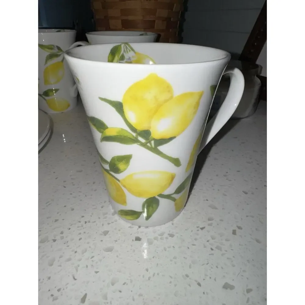 Set Of 4 Mikasa Lemons Bone China Mugs And 2 Royal Norfolk 7.5 Inch Lemon Plates